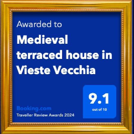 Medieval Terraced House In Vieste Vecchia Exterior photo